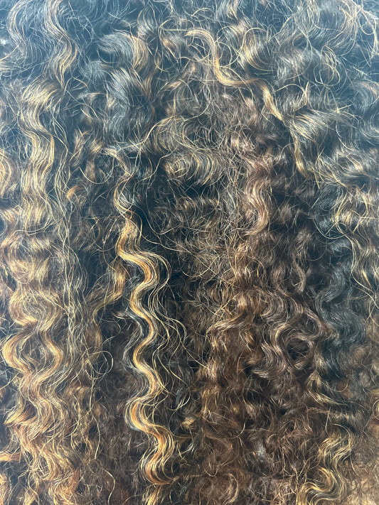 Crown Curls Island Glow Clip-Ins